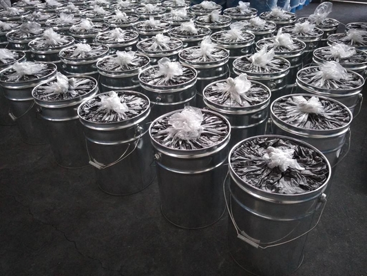 20 à 26% de teneur en carbone Lubrifiant à base de graphite de forgeage industriel pour moules métalliques