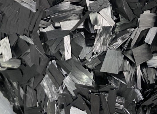 1-100 mm de diamètre Résistance des brins coupés en carbone Performance qui établit la norme
