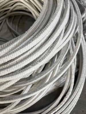 Corde d'emballage en fibres céramiques à haute température de 3 mm et 12 mm pour l'isolation thermique et le réfractaire