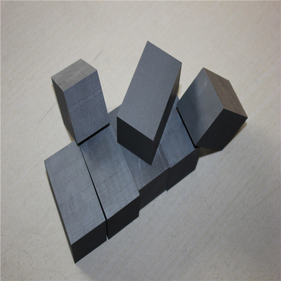 Graphite moulé sur mesure pour les MDE de différentes tailles et densité de masse de 1.91