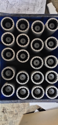 Personnalisation pour 1,85 g de graphite sintrée à haute densité en vrac dans un four à vide