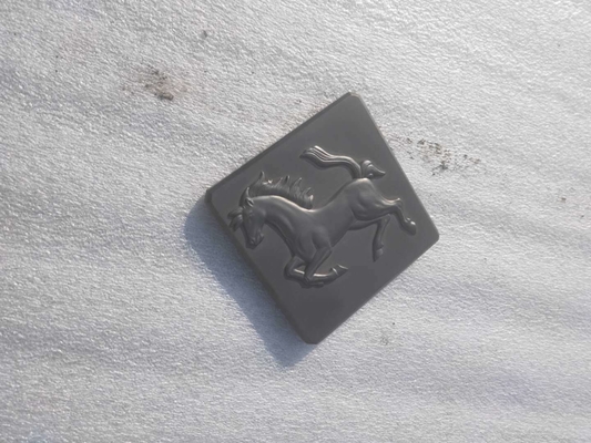 Solution de conception personnalisée de moule de graphite pour une densité de masse réfractaire de 1,91 g