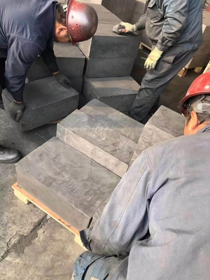 DC-1.91 Graphite isostatique pour électrodes de graphite personnalisées dans la ligne de production EDM