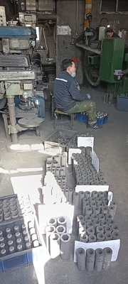 Densité élevée 1,85 g moule de graphite avec revêtement à l'intérieur et teneur en cendres de 0,01% personnalisé