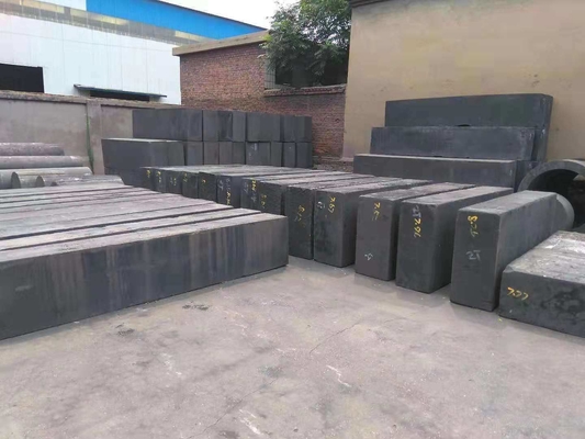 Graphite moulé de qualité industrielle 1,75 g/cm3 Bloc de graphite 740*400*2300 mm