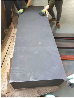 Densité de carbone Bloc de graphite de carbone 1.85 1.91 pour la personnalisation de fours / fonderie / EDM