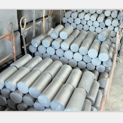 2500 mm Longueur Haute densité 1,82 1,85 1,88 g Bande de graphite extrudée pour le processus de formage