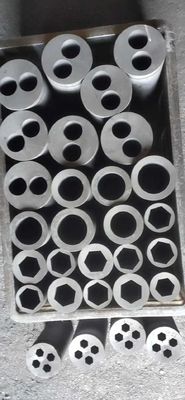 Formage de graphite de cuivre sur mesure de qualité industrielle pour la coulée de laiton selon le dessin