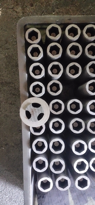 Mousse de graphite pour la coulée continue horizontale Porosité 8% Excellente performance