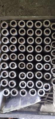 À l'intérieur très doucement monté gilet d'eau peeling moule pour le graphite hexagonal carré rond