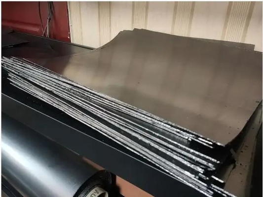 Rouleau de papier en graphite à haute conductivité thermique expandable pour des solutions personnalisées