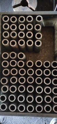 Morphologie des cristaux de graphite en flocons Moule de graphite pour la coulée continue Fil de laiton GM-404
