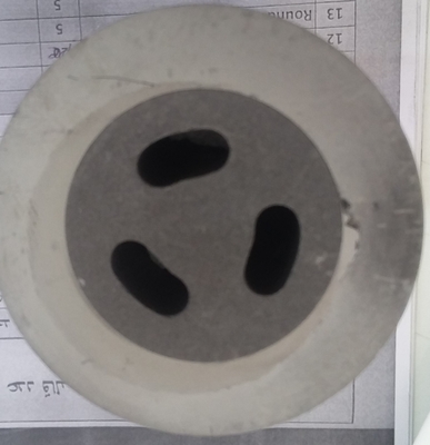 GM-B28 Mousse de graphite en laiton moulé avec tolérance de 0,01 mm Conception personnalisée