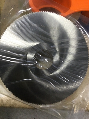 Forneau de cuivre à moule de graphite pour la coulée continue de matériaux de construction sur mesure