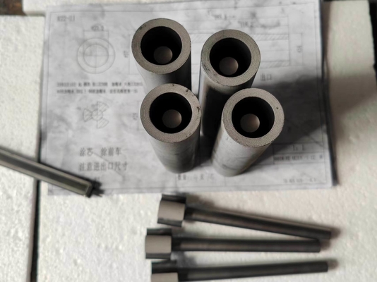 Personnalisation Densité de revêtement intérieur 1,8 g/cm3 1,85 g/cm3 Moldure de graphite pour la coulée en laiton