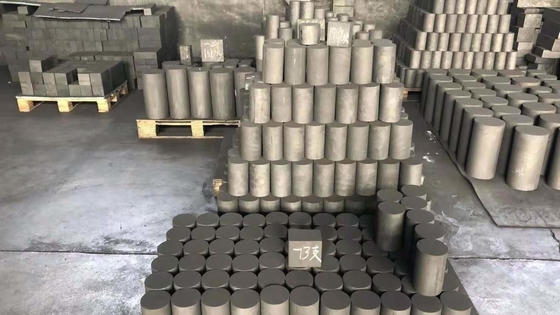 Morphologie des cristaux en flocons GR-165 Bande de graphite 1,6-1,65 g/cm3 pour les applications industrielles