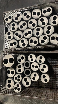 Bon moule de graphite de revêtement pour la fonte continue horizontale en laiton dans l'industrie automobile