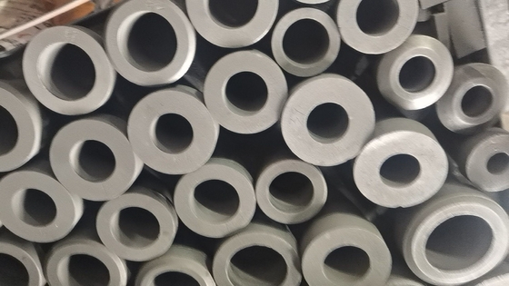 100% Densité de carbone 1,78 g/cm3 1,85 g/cm3 Matrice de graphite pour la fonte continue de laiton