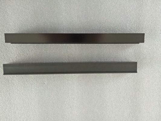 Plaque de graphite moulée à haute densité de 1,91 g pour la coulée de cuivre de qualité industrielle