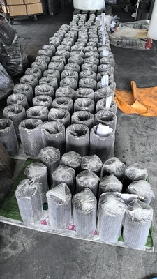Densité élevée 1,85g 1,91g Moule de graphite pour la coulée continue de laiton en douceur à l'intérieur