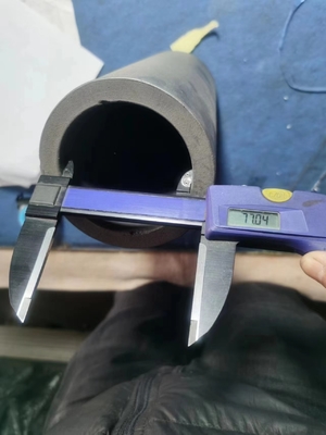 8 12,5 16 20 mm Matrice de graphite pour la coulée continue vers le haut du cuivre selon votre dessin DC-1.85