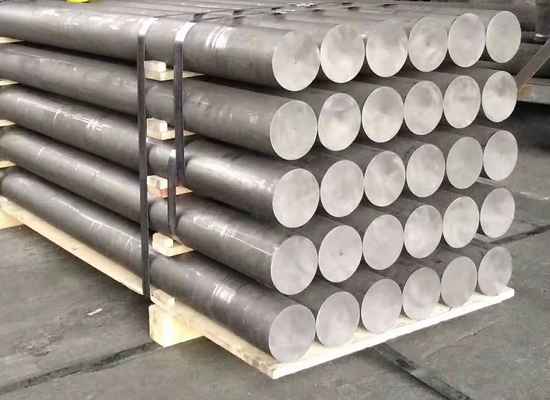 1.60-1.65 g/cm3 Bande de graphite à basse densité pour électrode de formage
