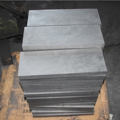 Barre de graphite de qualité industrielle pour les solutions de production EDM personnalisées