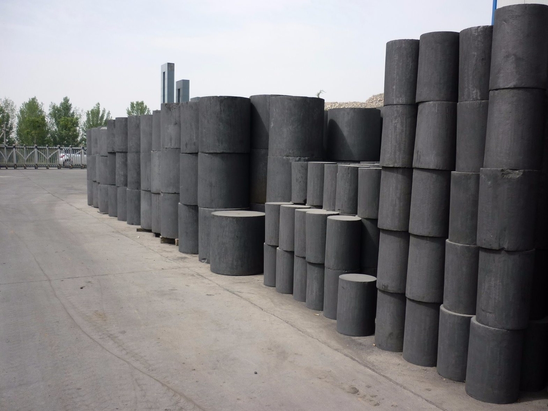 100% Densité de carbone 1,60 g/cm3 0,8 mm Bloc et tige de graphite pour les applications industrielles