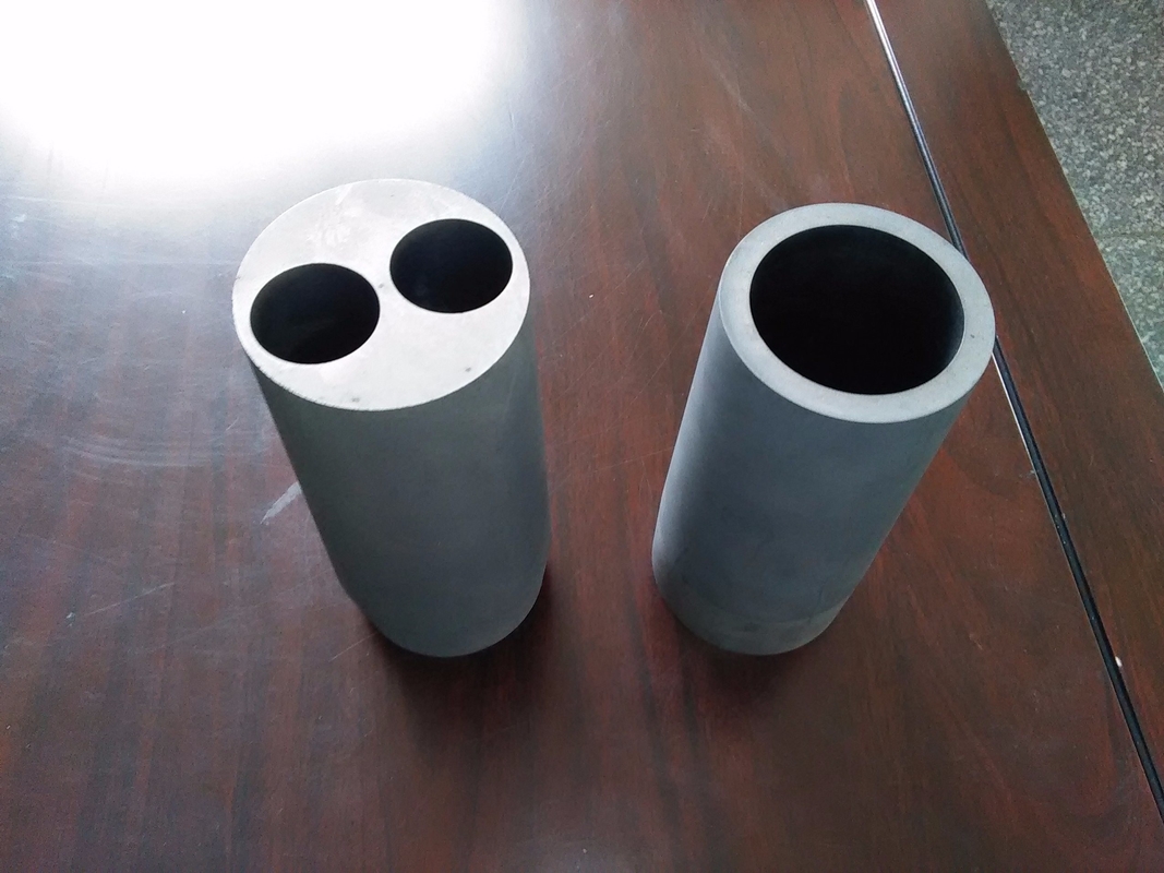 Des moules de graphite personnalisés pour différentes tailles et formes répondant aux exigences du client