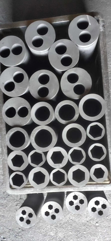 Mousse de graphite de coulée continue revêtue à l'intérieur pour DC-1.85
