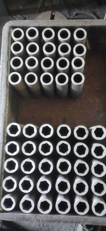 Moldes de graphite hexagonales carrées rondes pour la coulée en laiton personnalisées dans les 2-3 jours