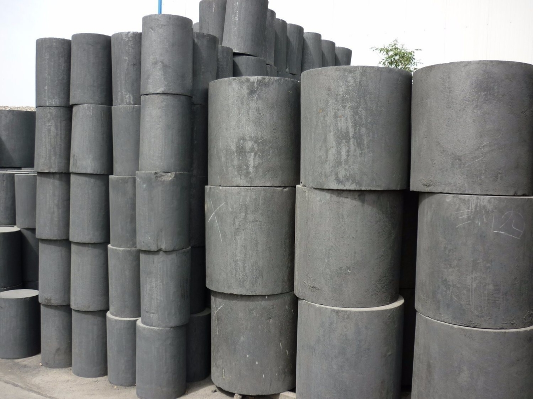 Baston de graphite de qualité industrielle Taille personnalisée et façon de moulage pour une pureté élevée