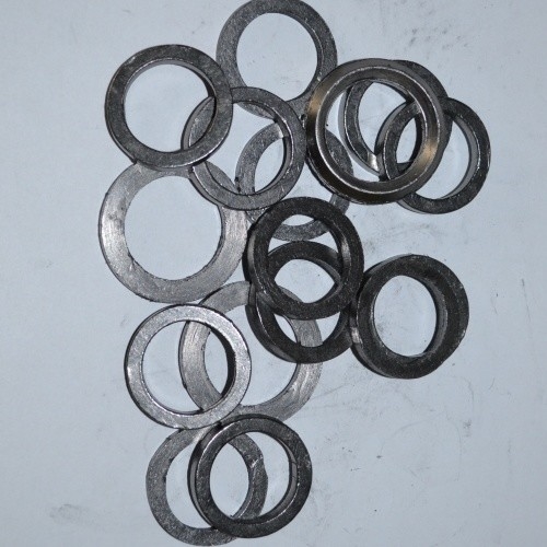 Étanchéité spirale en graphite métallique pour l'étanchéité des anneaux O dans les applications lourdes