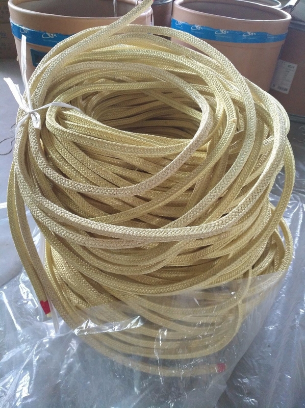 Emballage en PTFE en graphite avec des coins en fibres de kevlar pour répondre aux exigences des clients