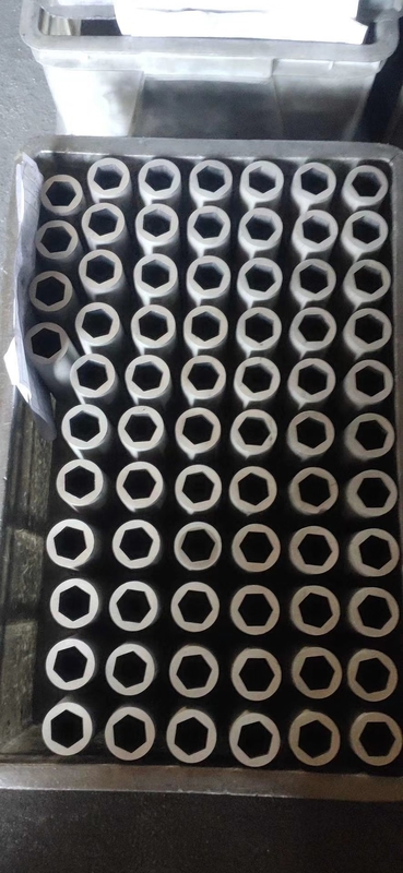 Mousse de graphite de haute densité de 1,85 degré avec un bon revêtement à l'intérieur et de différentes tailles