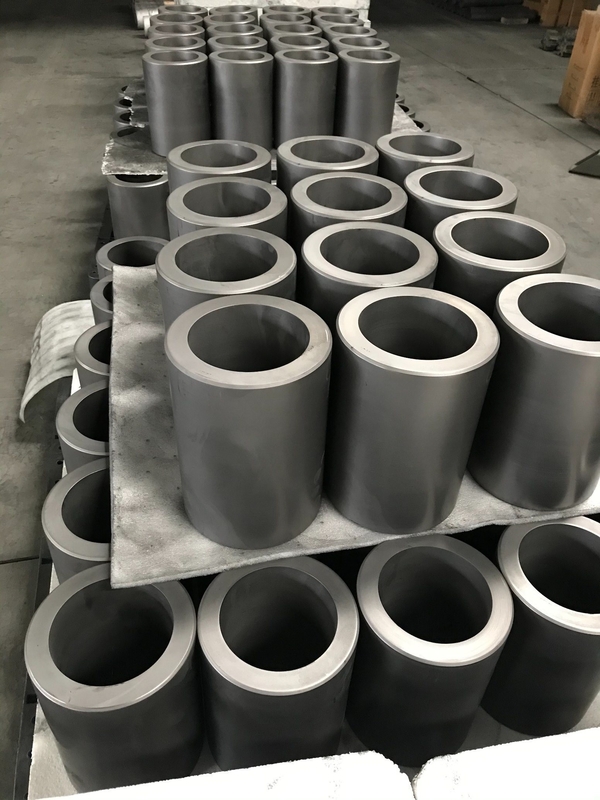 Rotor isostatique de graphite résistant aux hautes températures 1,85 g personnalisé pour le four à vide
