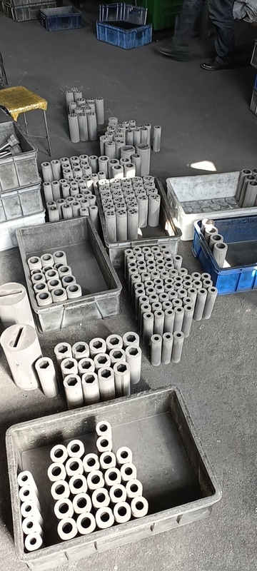 DC-1.85 Matrice de moule de graphite artificiel pour différentes tailles Densité en vrac 1.85g